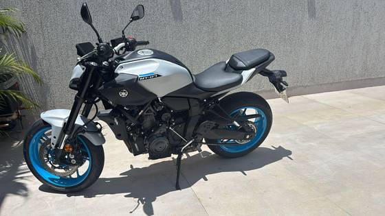 YAMAHA MT-07 ABS YAMAHA MT-07 ABS